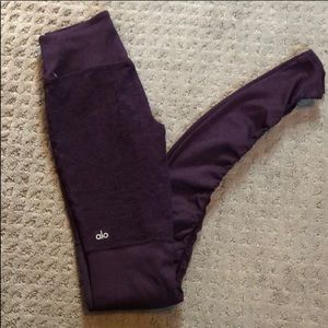 Alo alosoft goddess leggings small for Jbabula